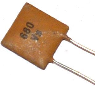 Obrázek zboží 680pF/40V TK724, keramický kondenzátor