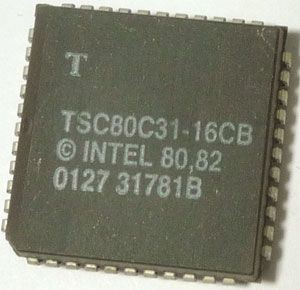 80C31 - 8bit.microcontroler, PLCC